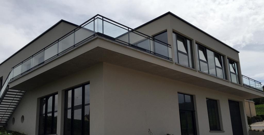 Dans Les Vignes Hotel Chamery Exterior photo